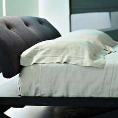 "Fa Diesis" wood bed